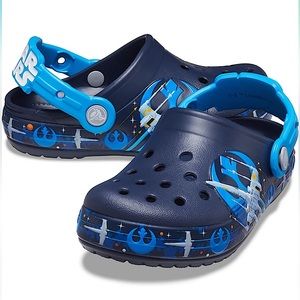 Crocs Kids Star Wars Clogs Light Up Shoes NWT blue